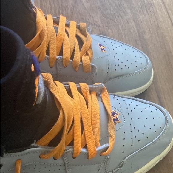 jordan 1s wolf gray - Picture 2 of 5